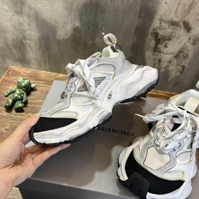 Lightweight Balenciaga Track Shoes 16571
