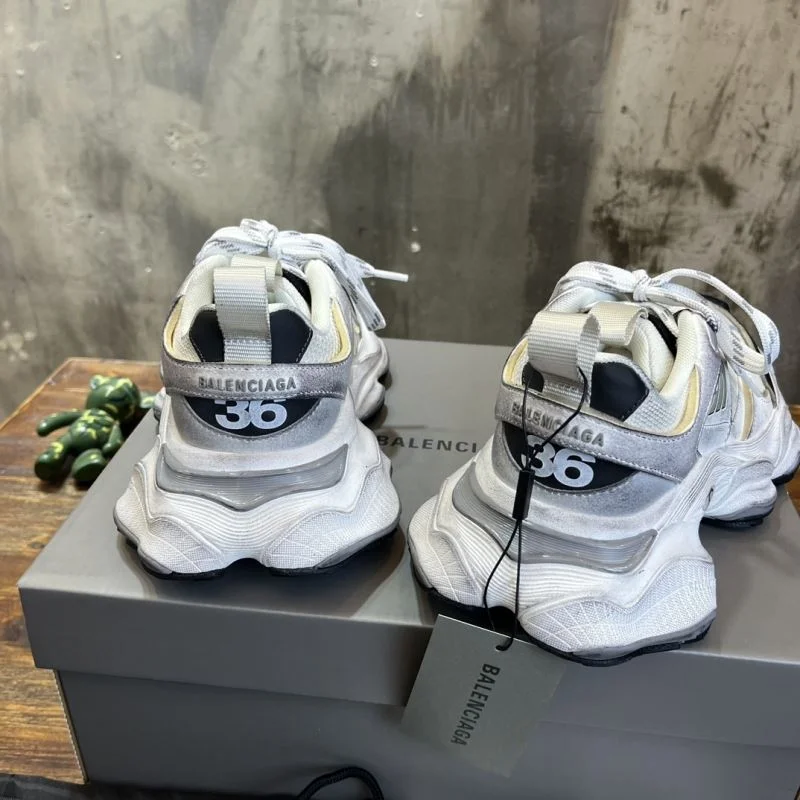 Lightweight Balenciaga Track Shoes 16571