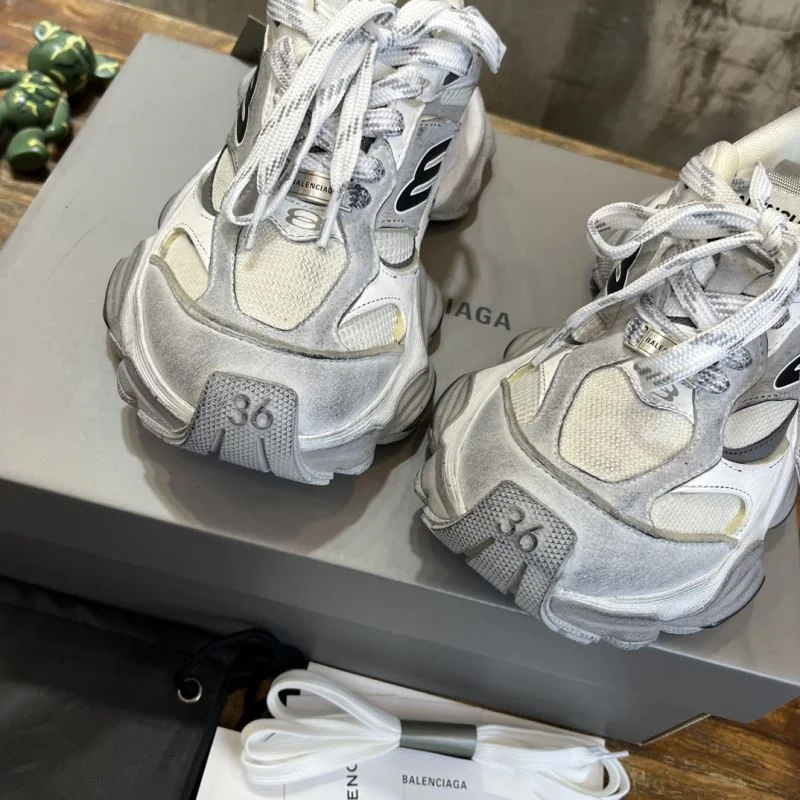 Balenciaga Track Shoes MoistureWicking 16512