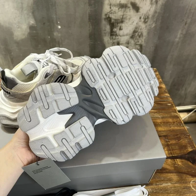 Balenciaga Track Shoes MoistureWicking 16512