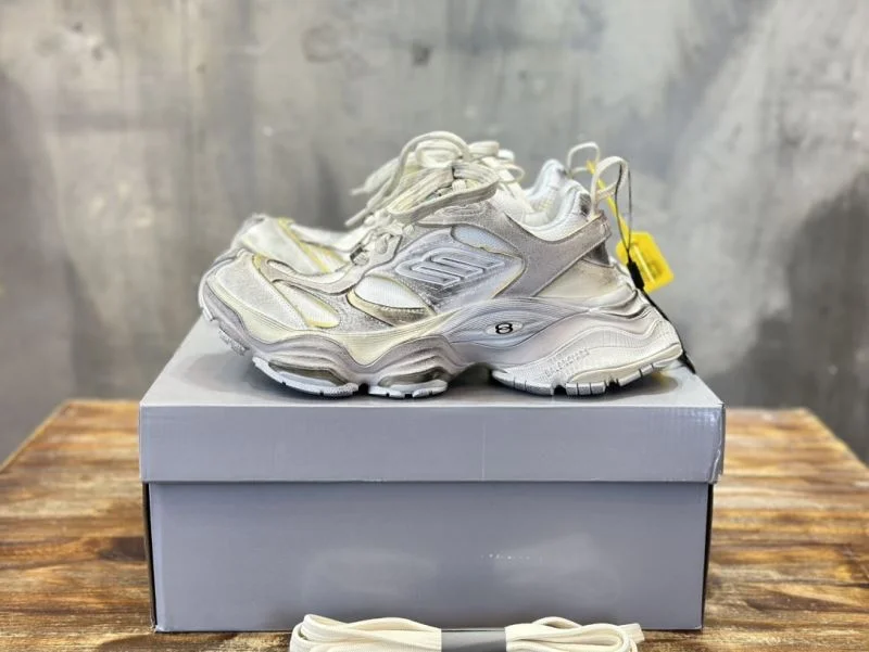 Balenciaga Track Shoes Trendsetting 16510