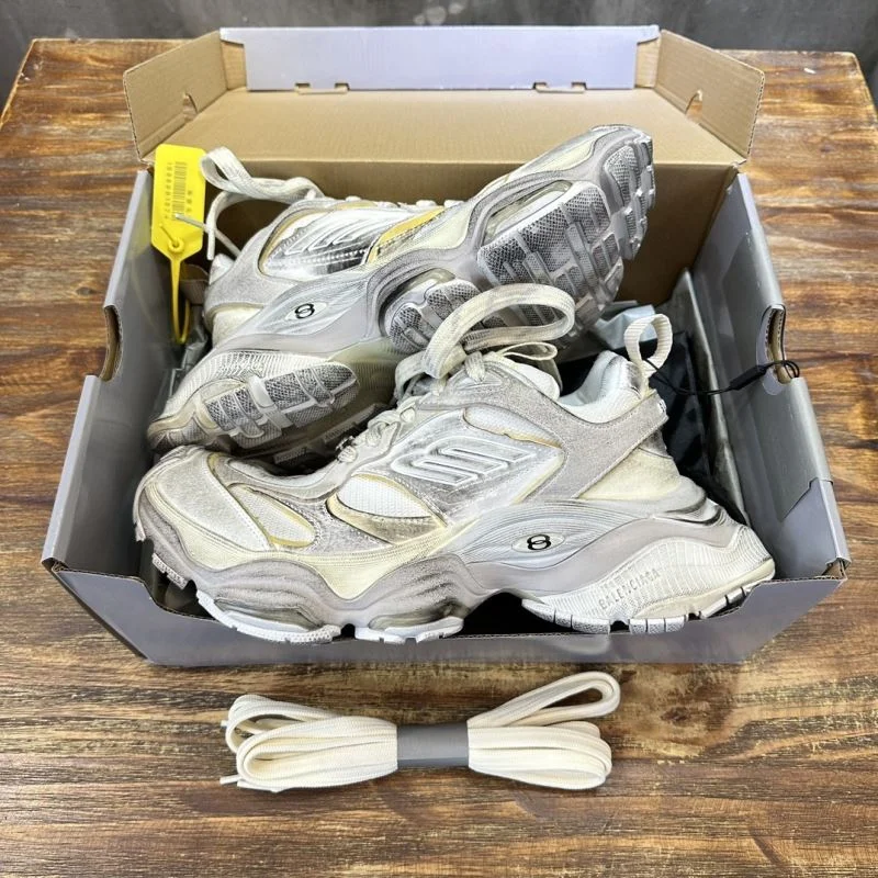Balenciaga Track Shoes Trendsetting 16510