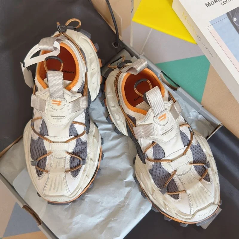 Balenciaga Track Shoes Sophisticated 16746