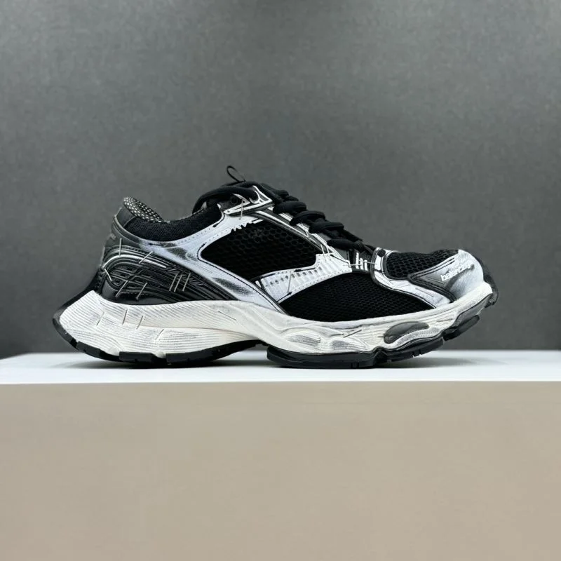 Flexible Balenciaga Track Shoes 16808