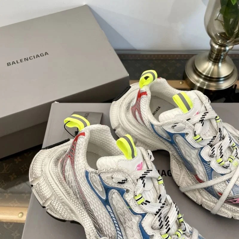 MoistureWicking Balenciaga Track Shoes 16851