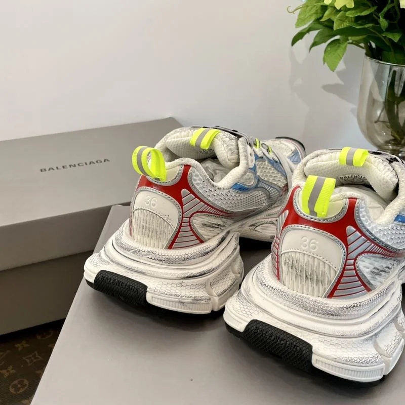 MoistureWicking Balenciaga Track Shoes 16851