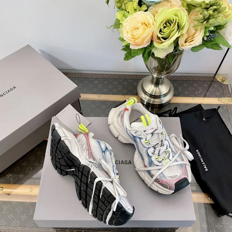 MoistureWicking Balenciaga Track Shoes 16851