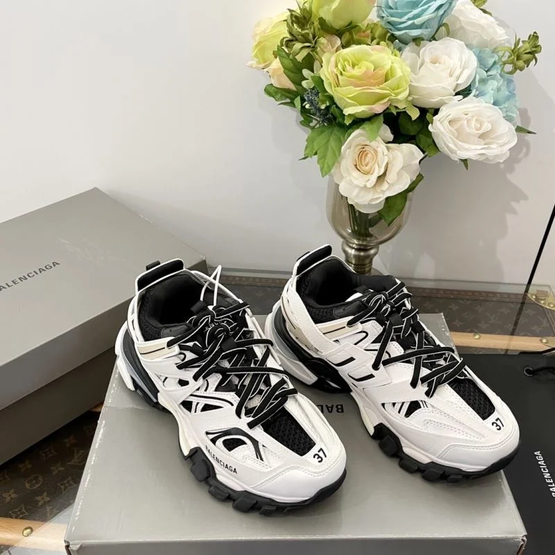 Balenciaga Track Shoes MoistureWicking 16907