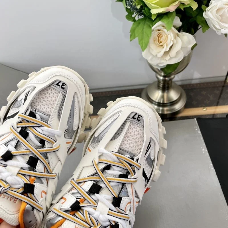 Minimalist Balenciaga Track Shoes 16843