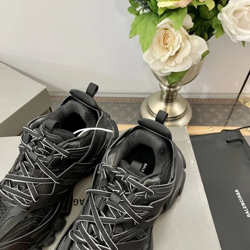 Balenciaga Track Shoes Unique 16844