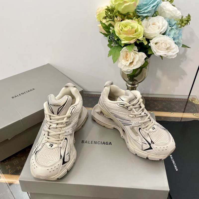 OnTrend Balenciaga Track Shoes 16828