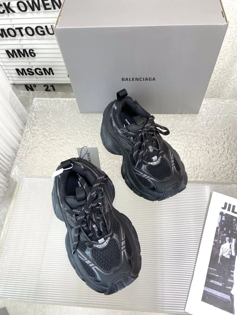 Sporty Balenciaga Track Shoes 16756