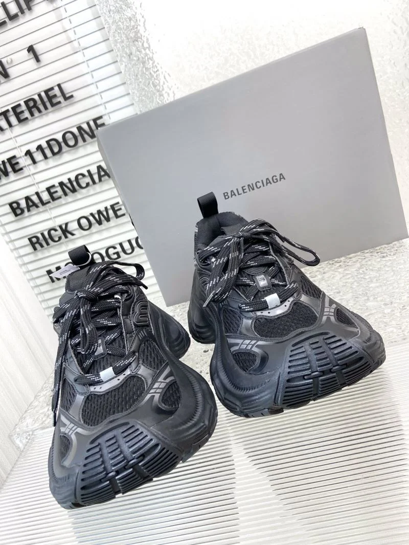 Sporty Balenciaga Track Shoes 16756