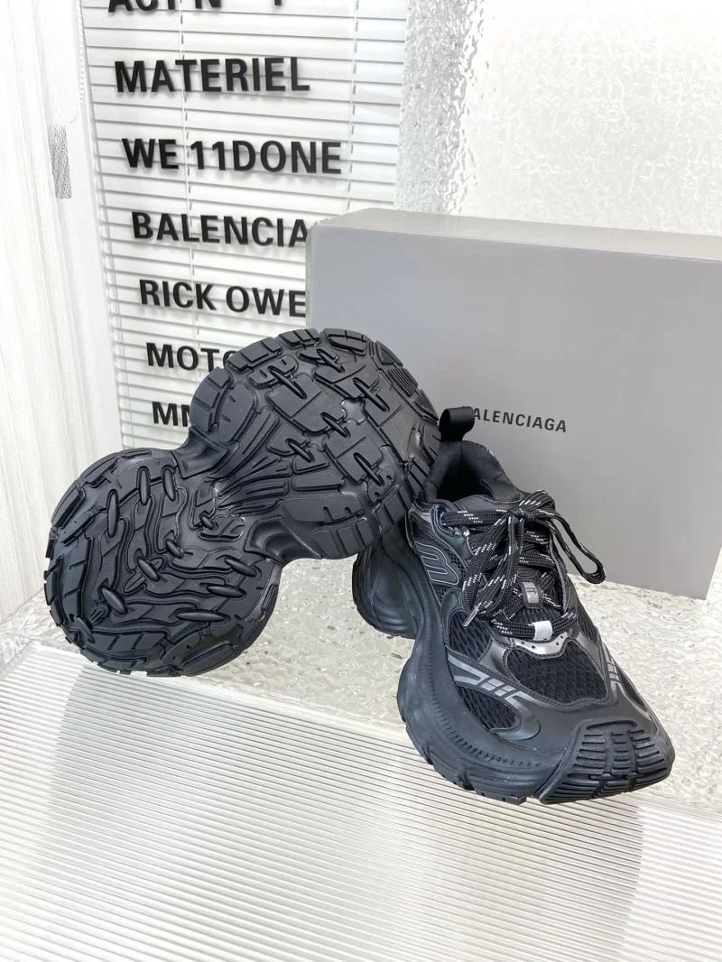 Sporty Balenciaga Track Shoes 16756