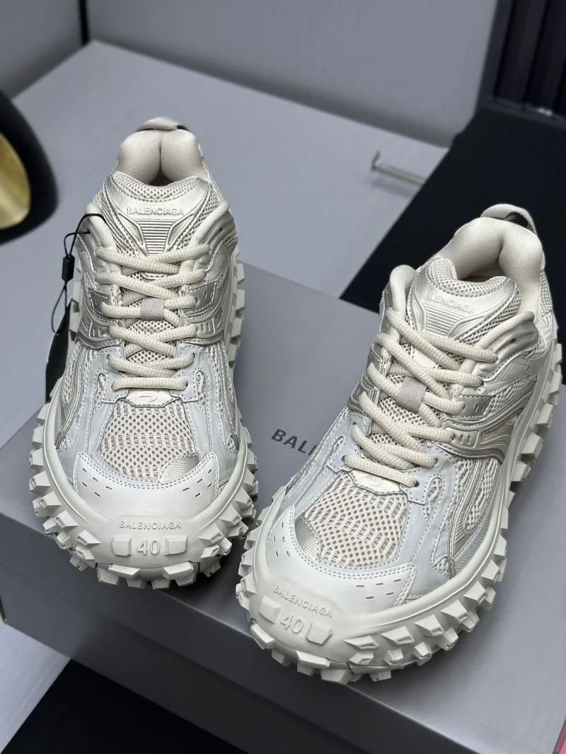 Balenciaga Track Shoes Durable 16982