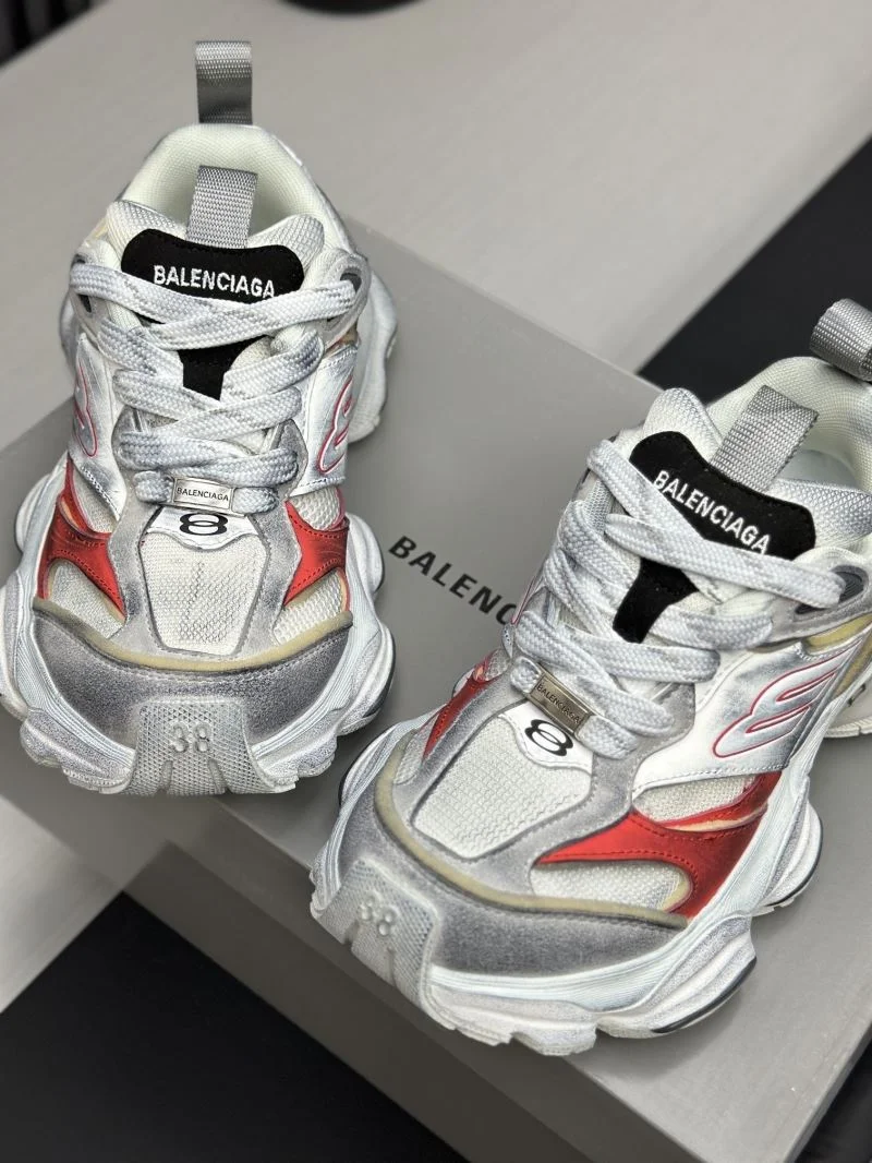 EyeCatching Balenciaga Track Shoes 16976
