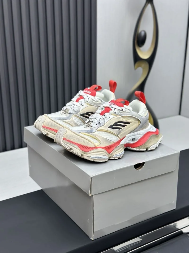 Seasonal Balenciaga Track Shoes 17075