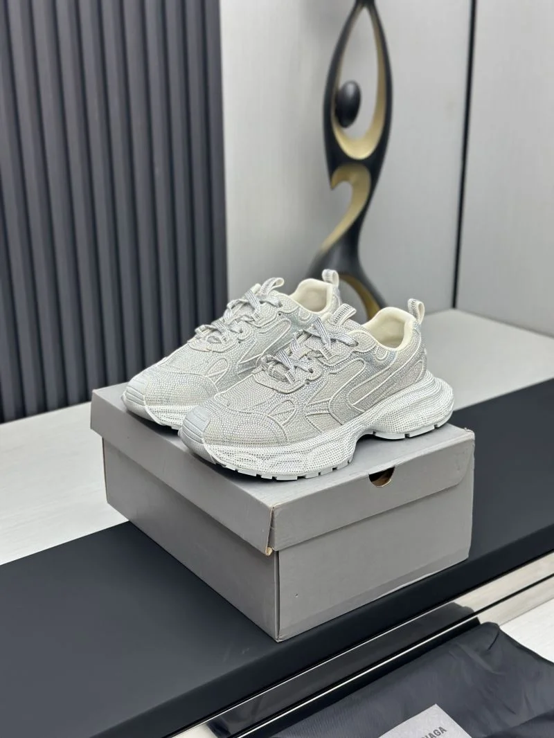 Balenciaga Track Shoes Elegant 16965