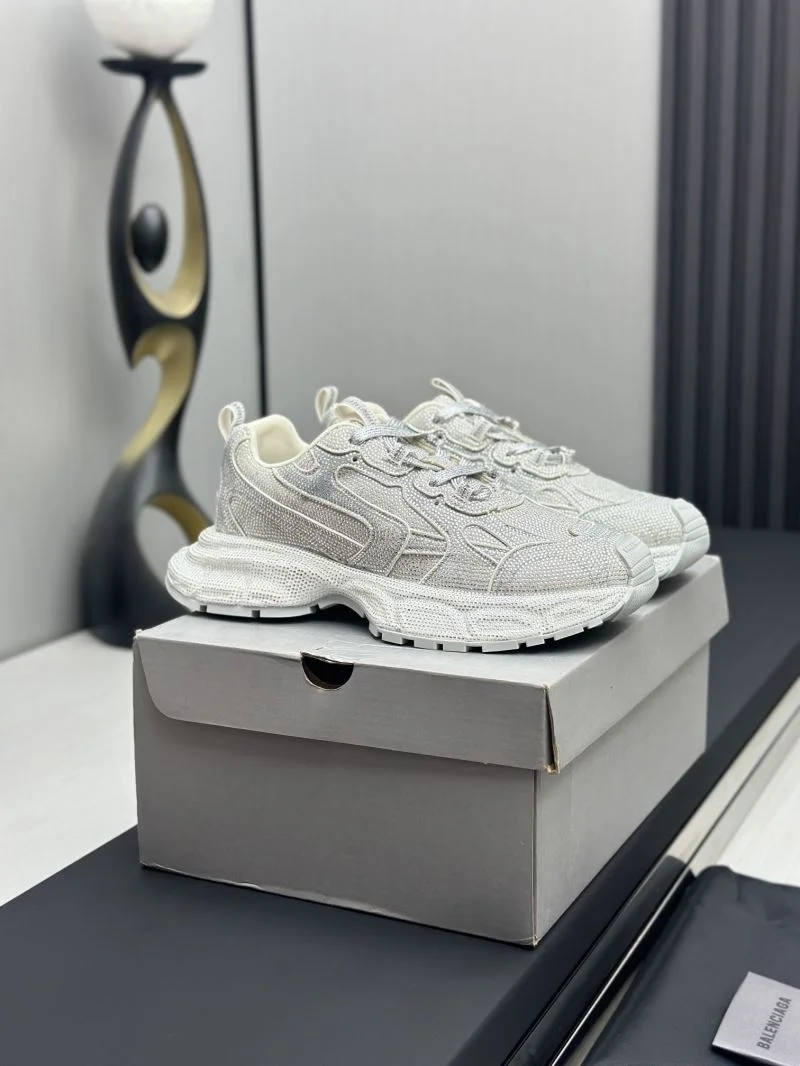 Balenciaga Track Shoes Elegant 16965