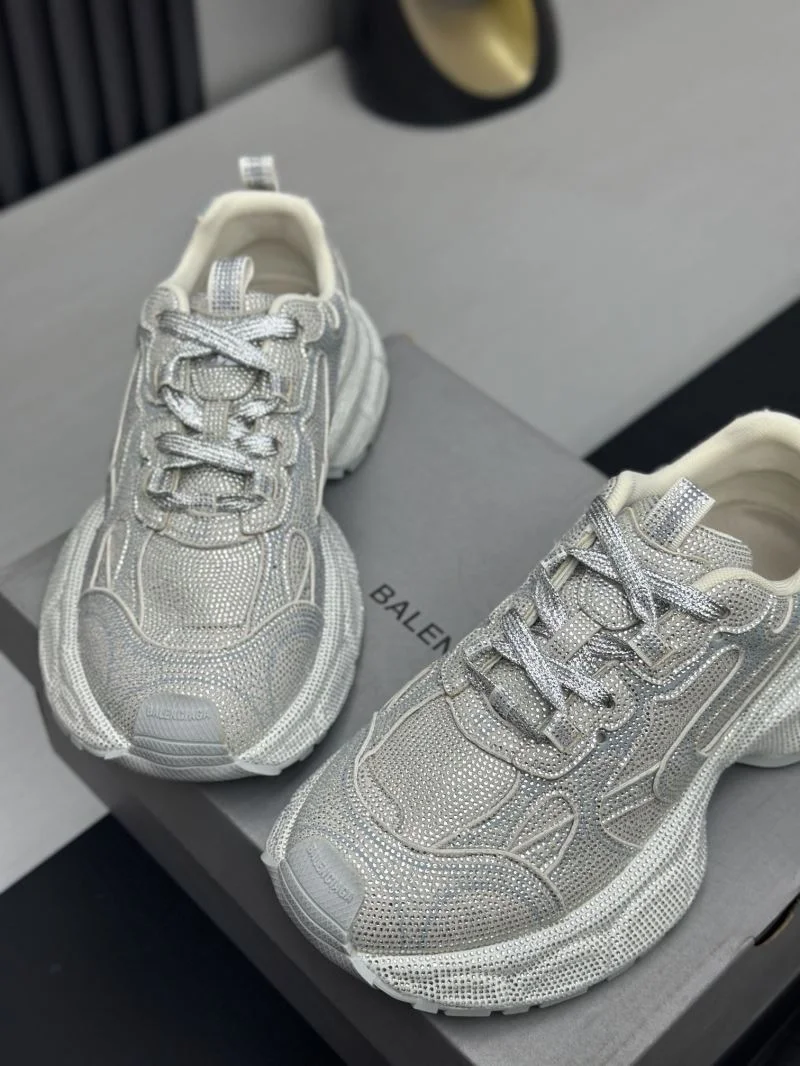 Balenciaga Track Shoes Elegant 16965