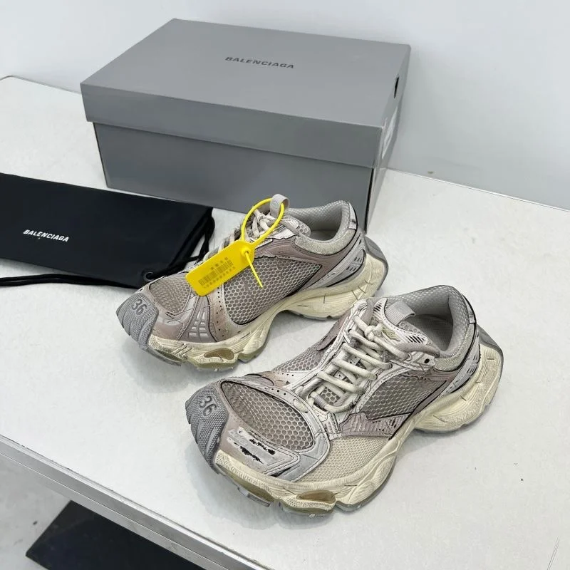 Balenciaga Track Shoes Lightweight 16950