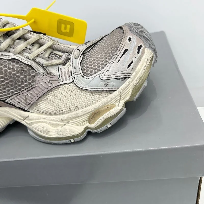 Balenciaga Track Shoes Lightweight 16950