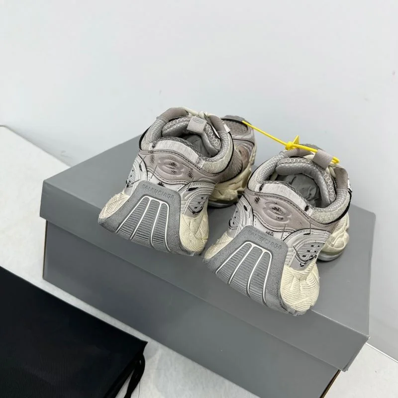 Balenciaga Track Shoes Lightweight 16950