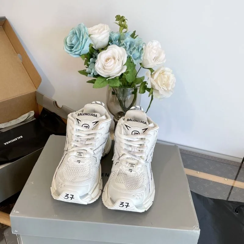 Lightweight Balenciaga Track Shoes 17001