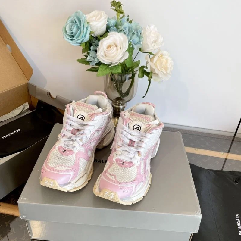 Resilient Balenciaga Track Shoes 16969
