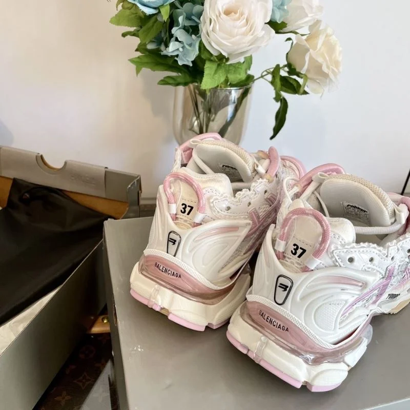 Resilient Balenciaga Track Shoes 16969