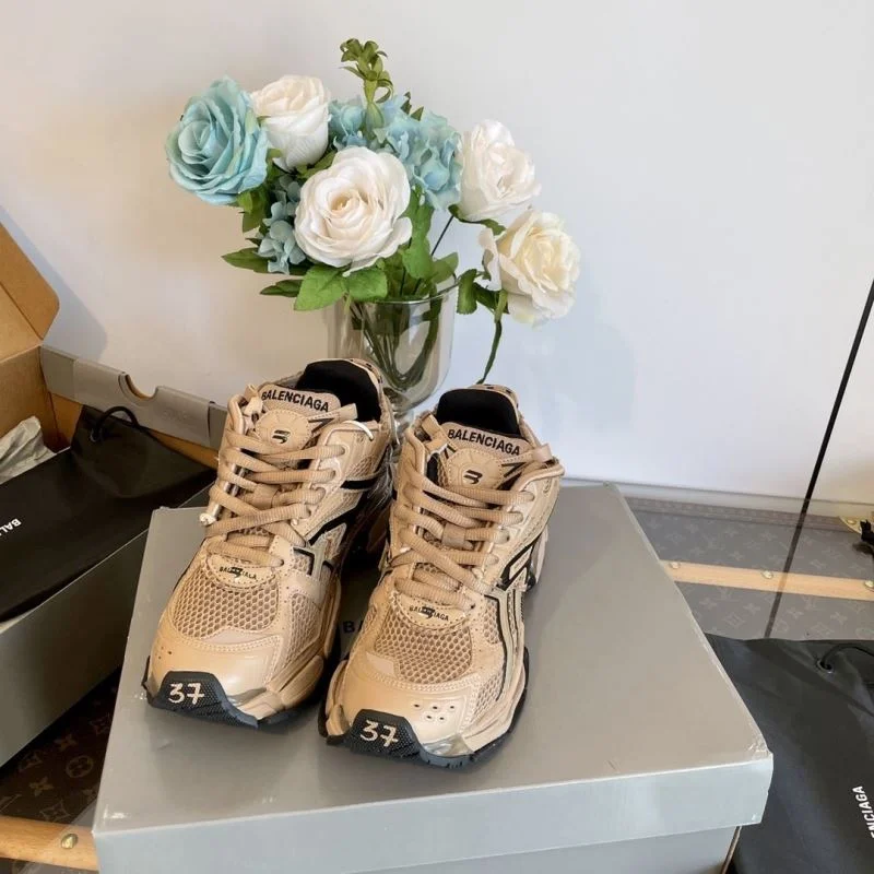 Balenciaga Track Shoes Bright 16990