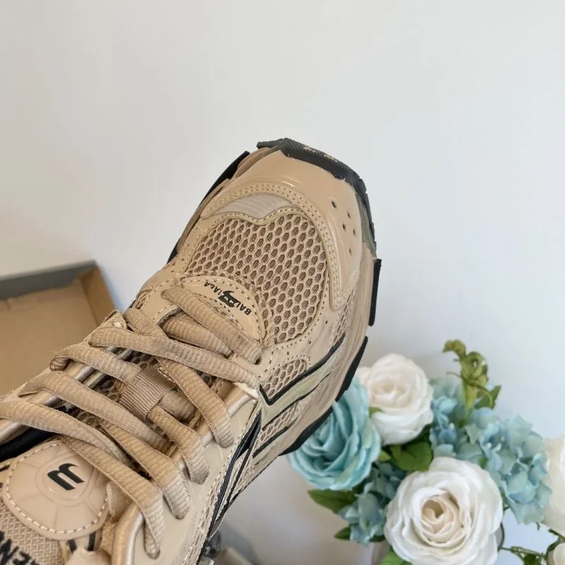 Balenciaga Track Shoes Bright 16990
