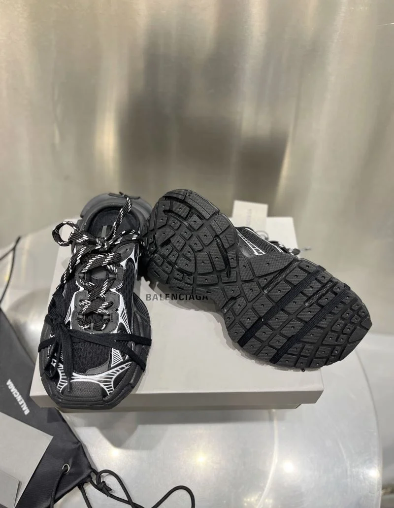 Lightweight Balenciaga Track Shoes 16700