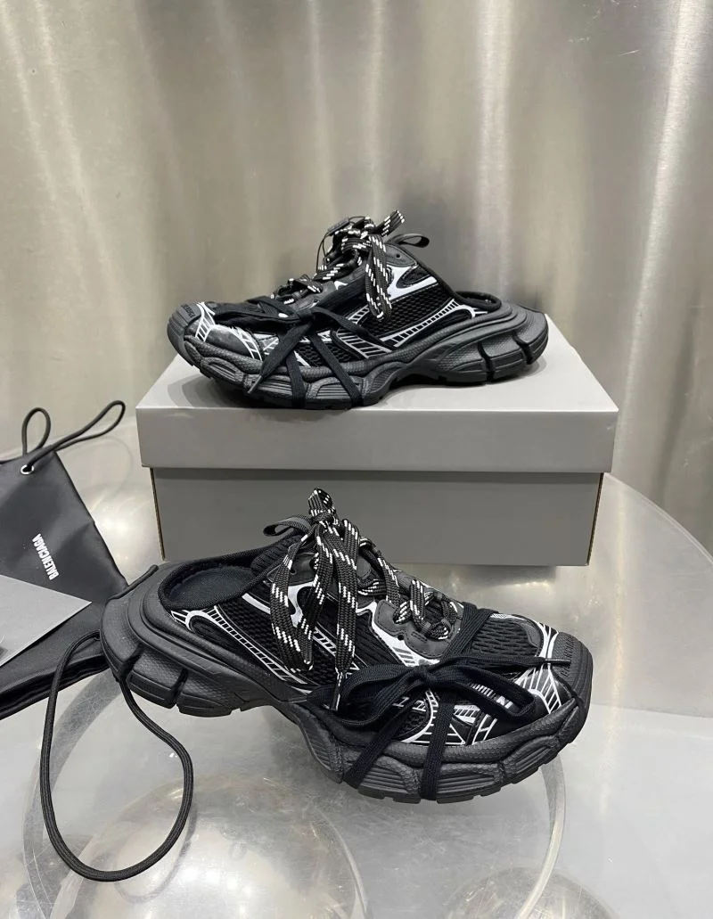 Lightweight Balenciaga Track Shoes 16700