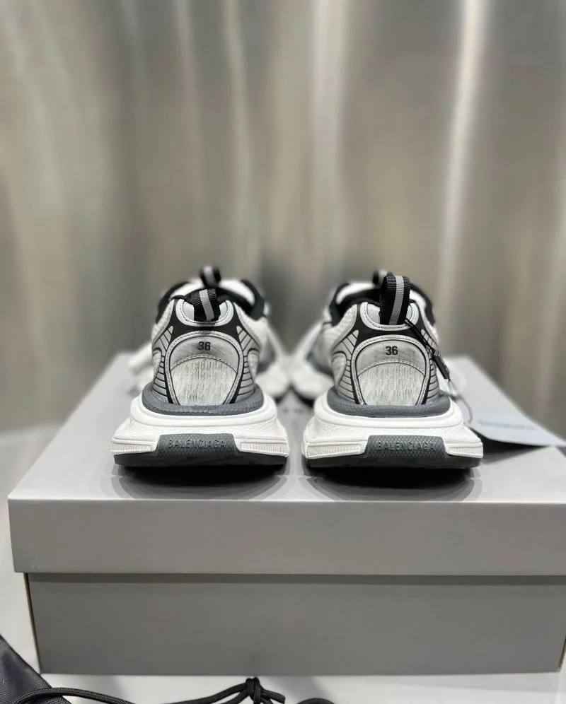 Balenciaga Track Shoes Snug 16648
