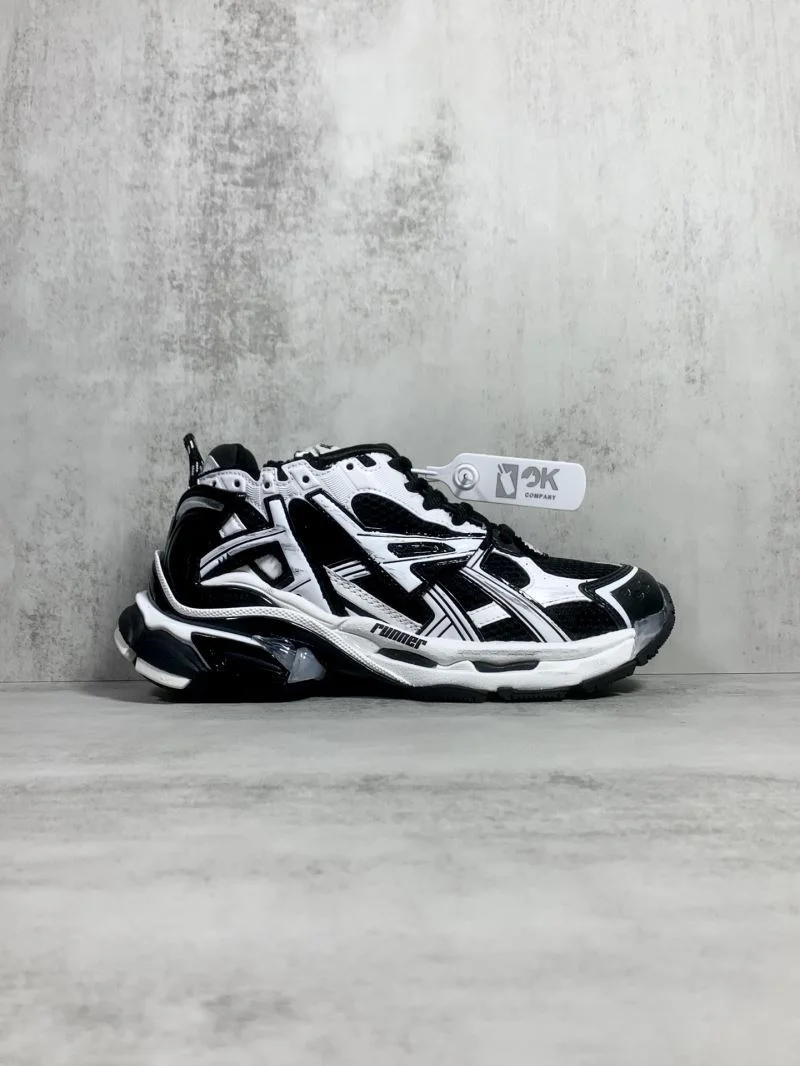 ComfortFit Balenciaga Track Shoes 16608