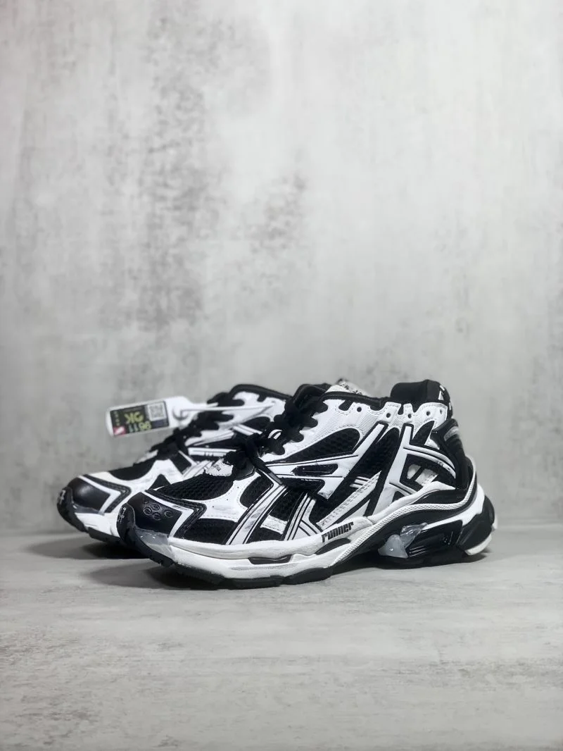 ComfortFit Balenciaga Track Shoes 16608