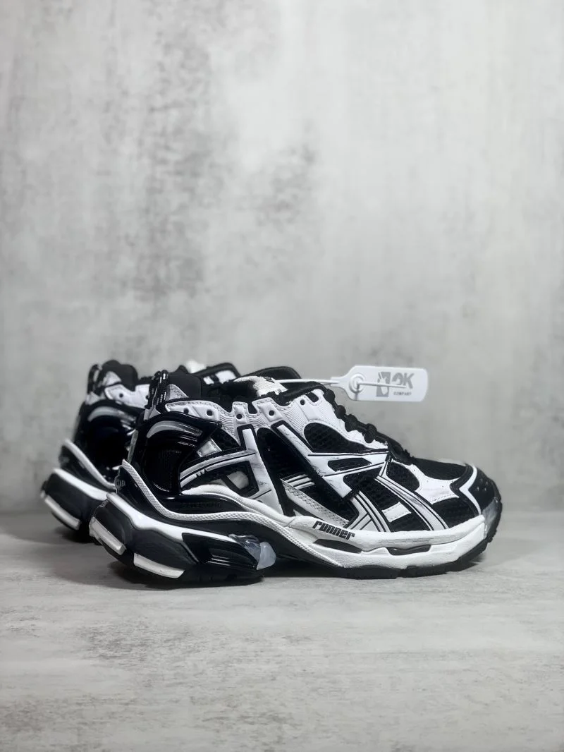 ComfortFit Balenciaga Track Shoes 16608