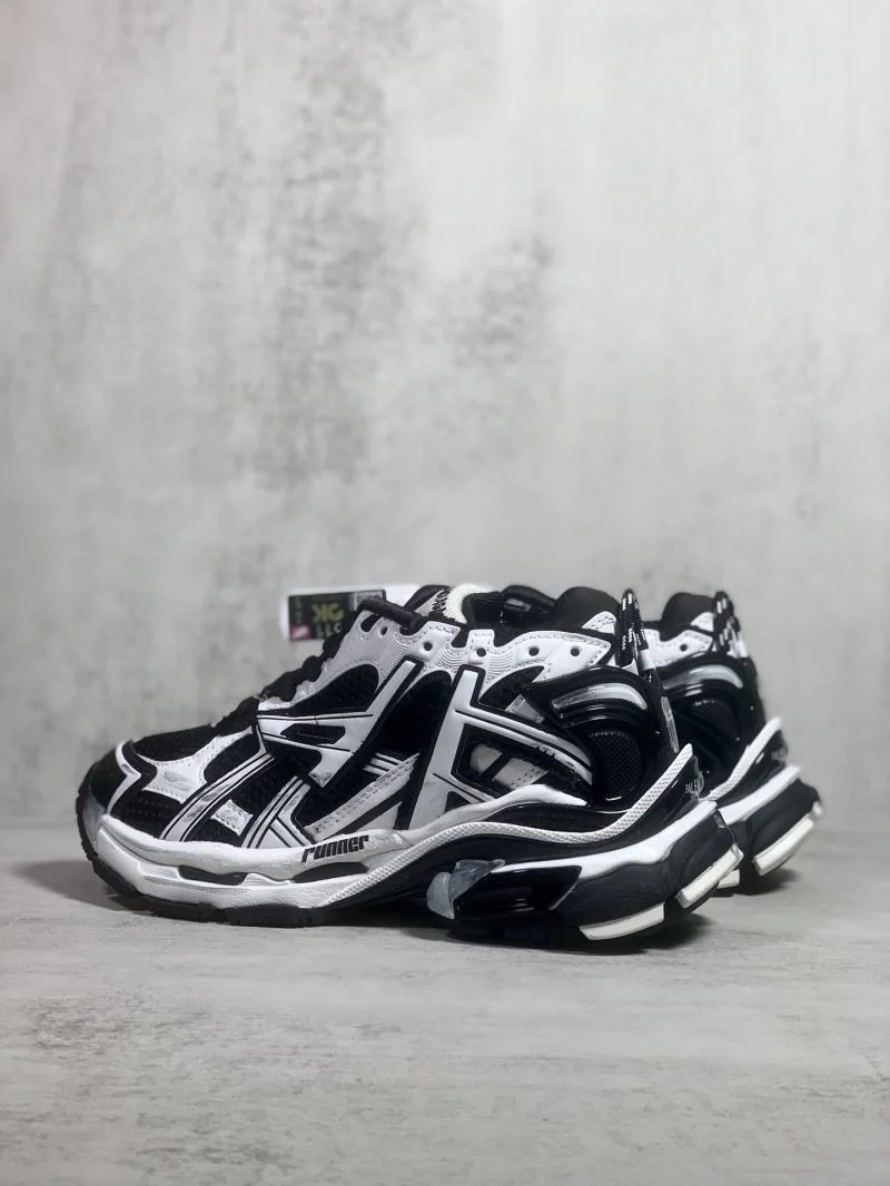 ComfortFit Balenciaga Track Shoes 16608
