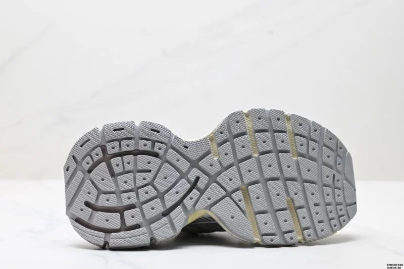 Balenciaga Track Shoes Stylish 3870