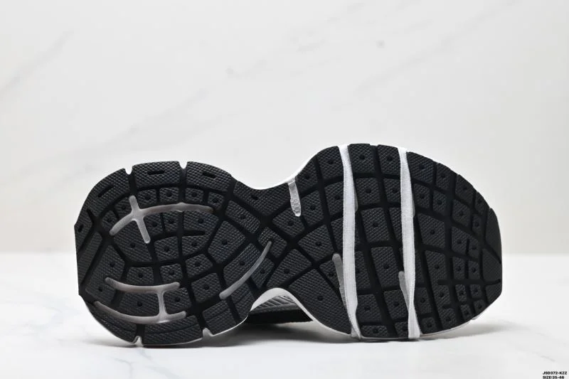 WellDesigned Balenciaga Track Shoes 3853