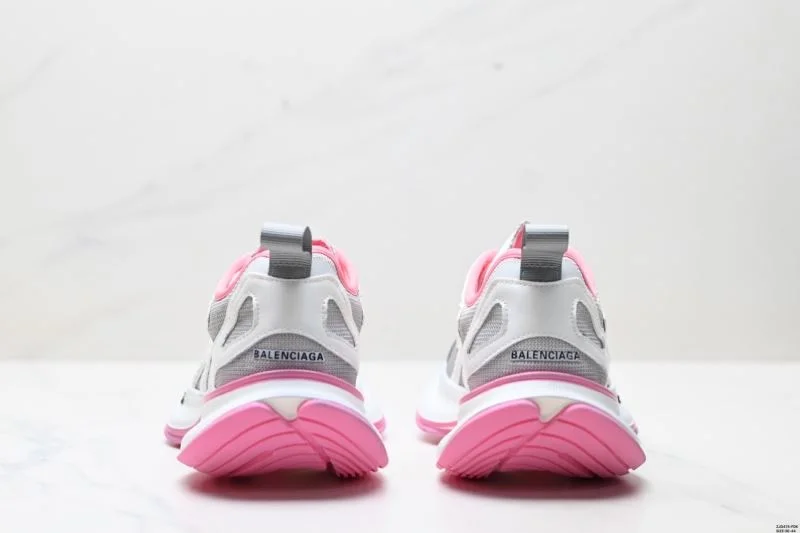 Effortless Balenciaga Track Shoes 3834