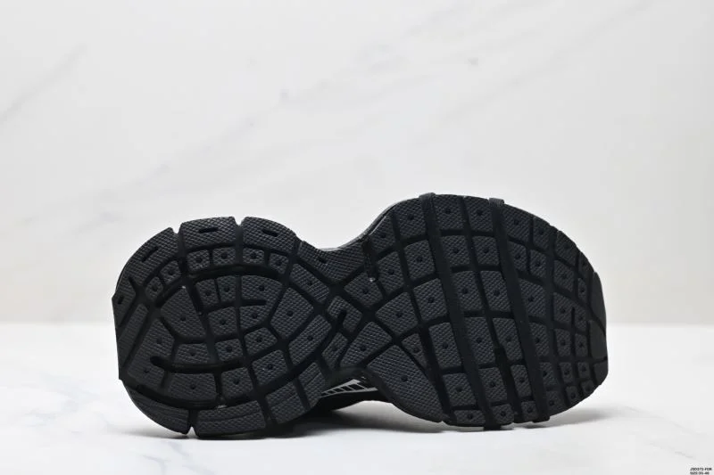Balenciaga Track Shoes Sustainable 3847