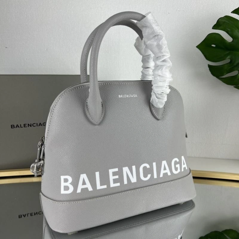 TimelessDesign Balenciaga Trend-Defying Mini Shell Bag - Limited Edition S 78321