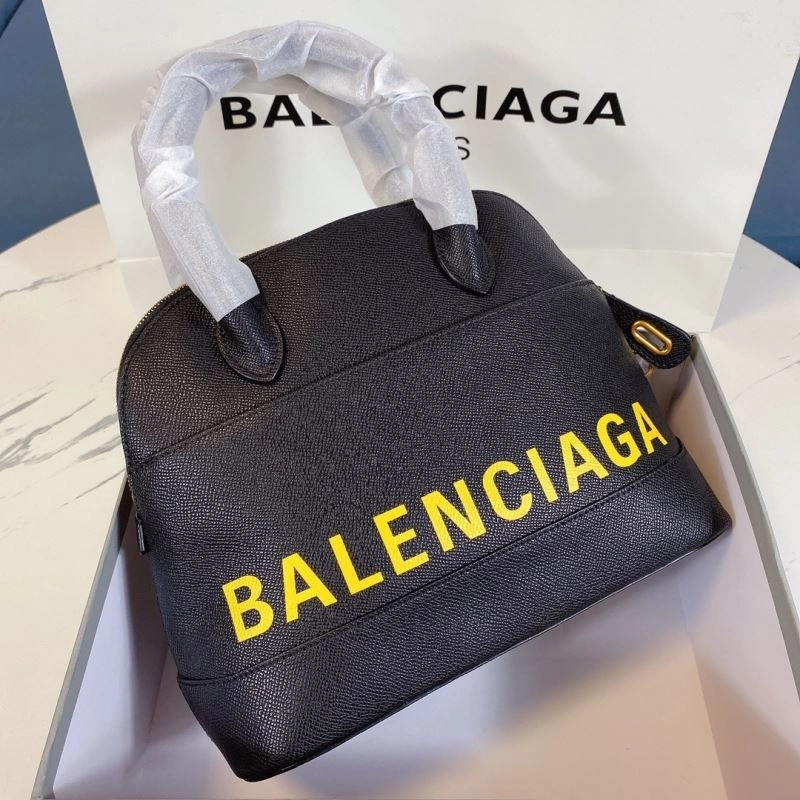 Balenciaga Trend-Defying Oversized Letter Shell Bag Lightweight 75224