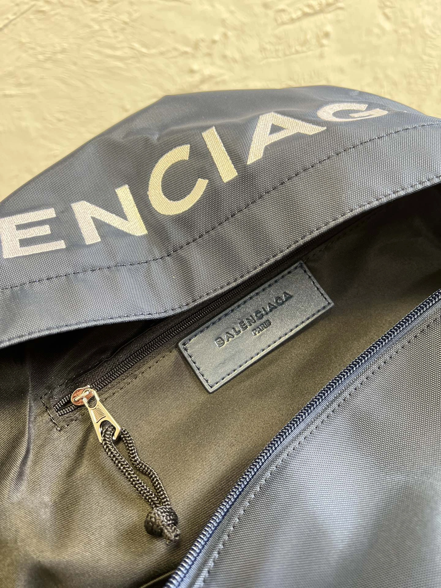 Balenciaga Trendsetter  Shoulder Backpack Bright 61055