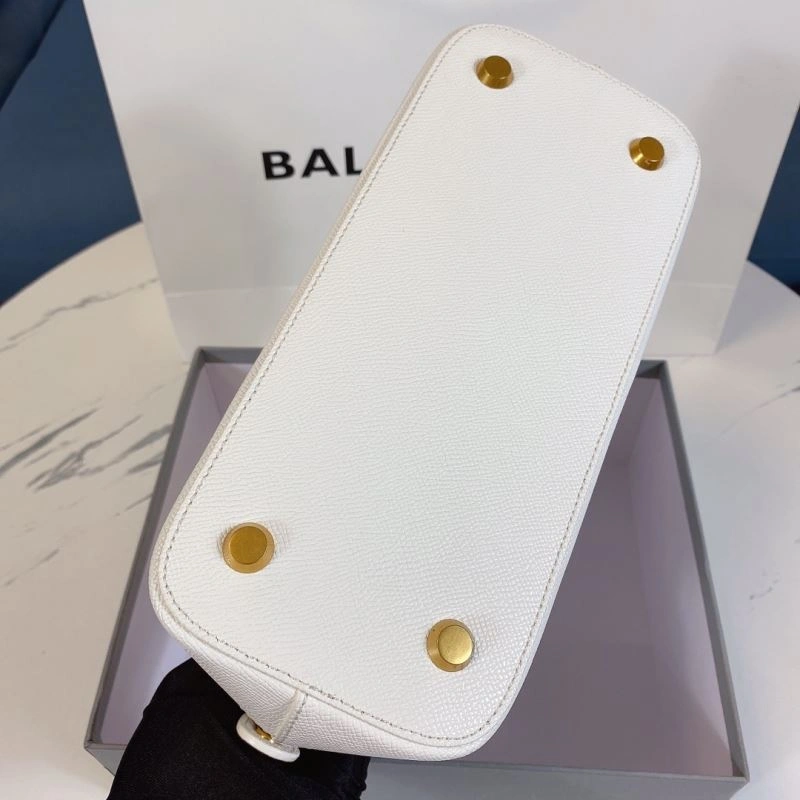 Vibrant Balenciaga Trendsetter Oversized Letter Shell Bag 75232