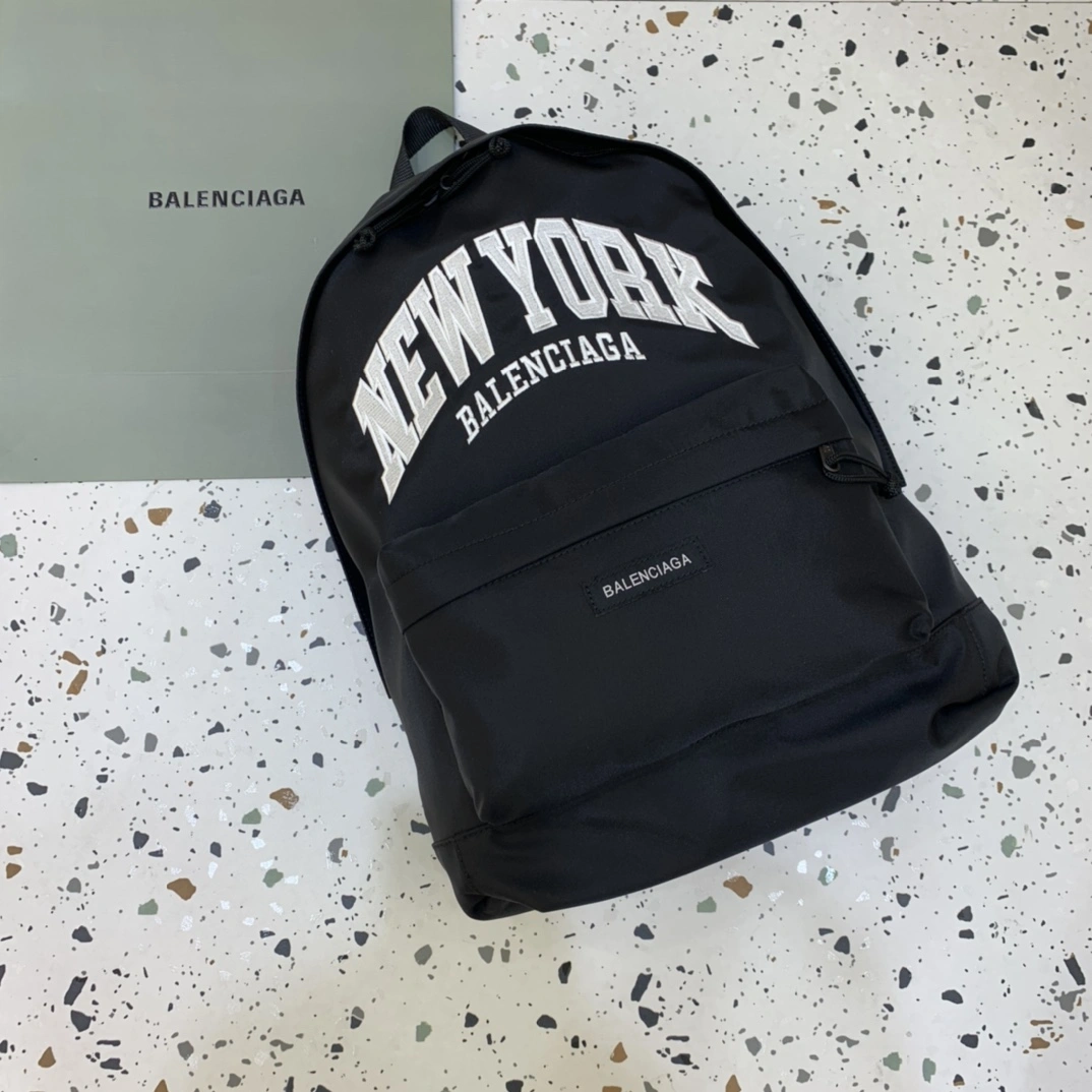 Balenciaga  Minimalist Backpack for Fashion-Forward Individuals Packable 64697