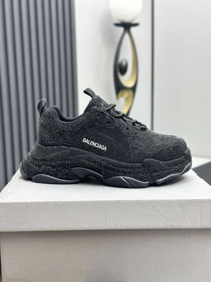 Balenciaga Triple S Series Shoes HighQuality 16933