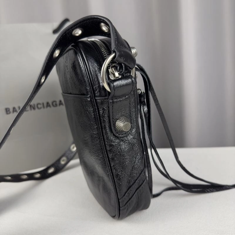 Balenciaga  Vertical Motorcycle Bag in Oil Wax Black Lightweight 70065